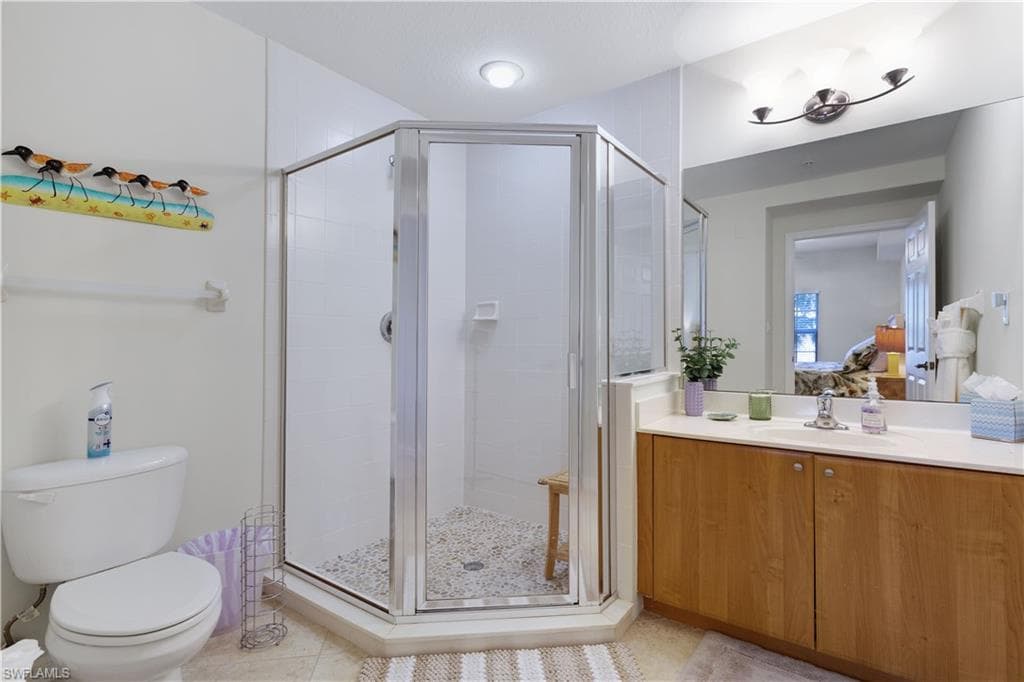 4530 Botanical Place CIR # 107, NAPLES FL 34112-25