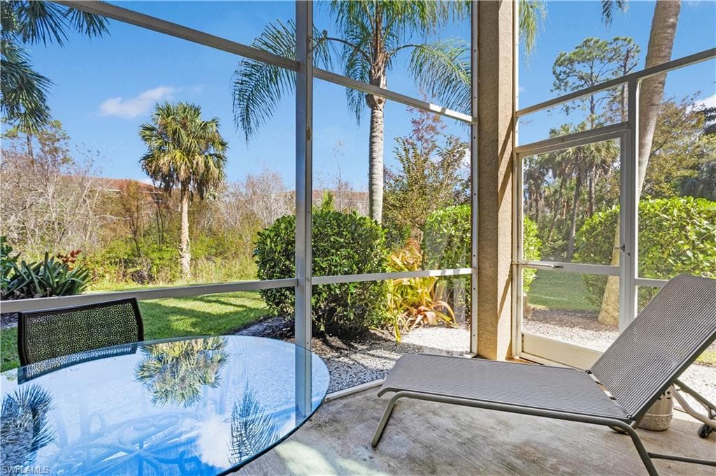 4530 Botanical Place CIR # 107, NAPLES FL 34112-35