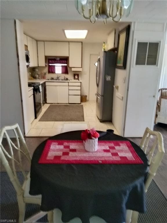 519 Riviera BLVD E, NAPLES FL 34112-6