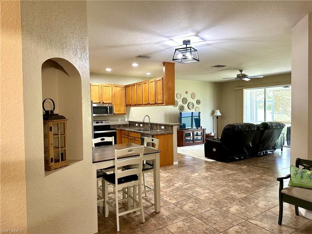 14122 Danpark LOOP, FORT MYERS FL 33912-3