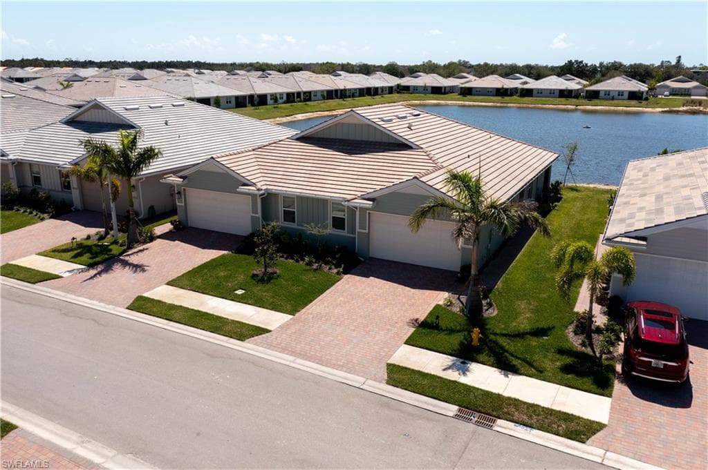 1241 Enbrook LOOP, NAPLES FL 34114-37