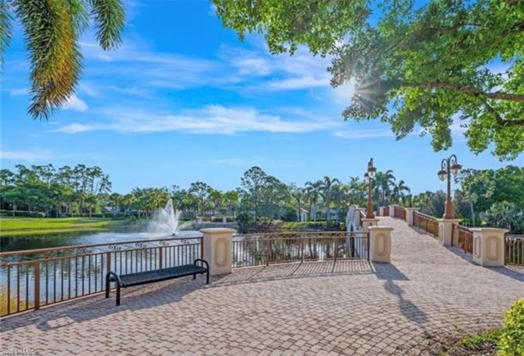 2085 Painted Palm DR, NAPLES FL 34119-42