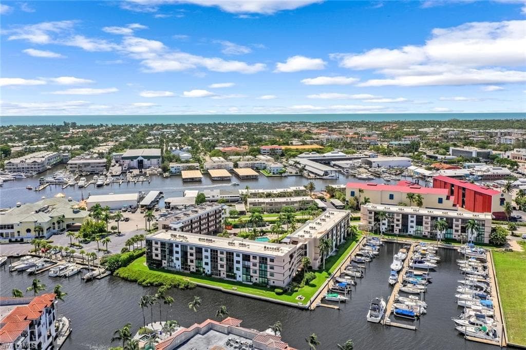 807 River Point DR # 102D, NAPLES FL 34102-26