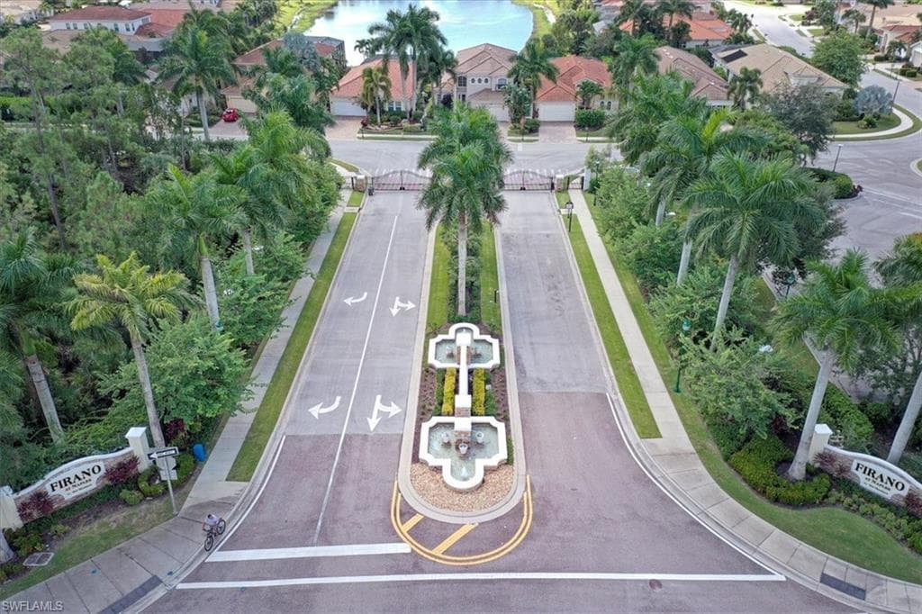 7655 Martino CIR, NAPLES FL 34112-30