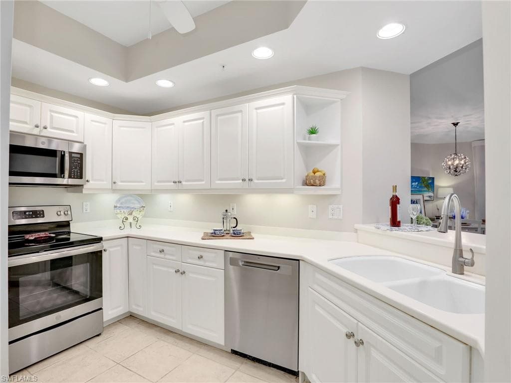 1001 Arbor Lake DR # 102, NAPLES FL 34110-8