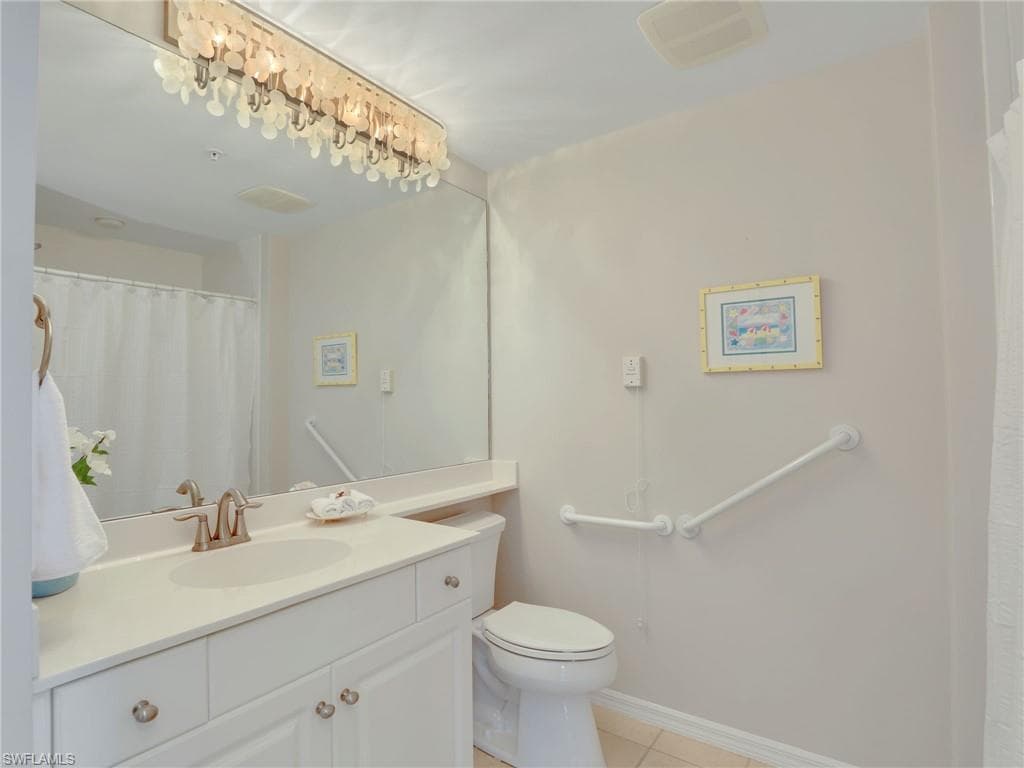 1001 Arbor Lake DR # 102, NAPLES FL 34110-17