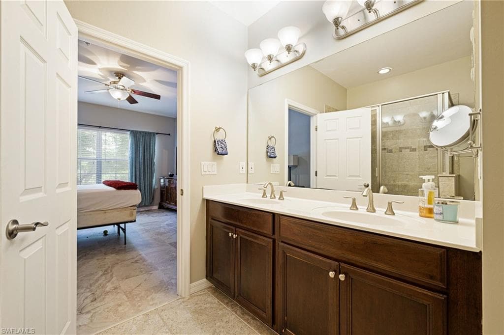 23421 Alamanda DR # 204, ESTERO FL 34135-19