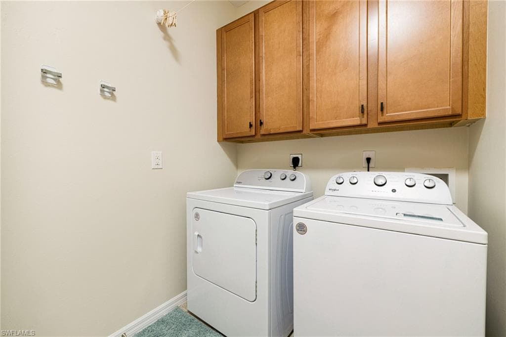 23421 Alamanda DR # 204, ESTERO FL 34135-32