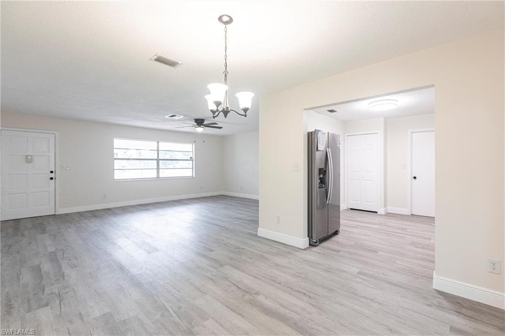 818 Gardenside CT, LEHIGH ACRES FL 33936-13