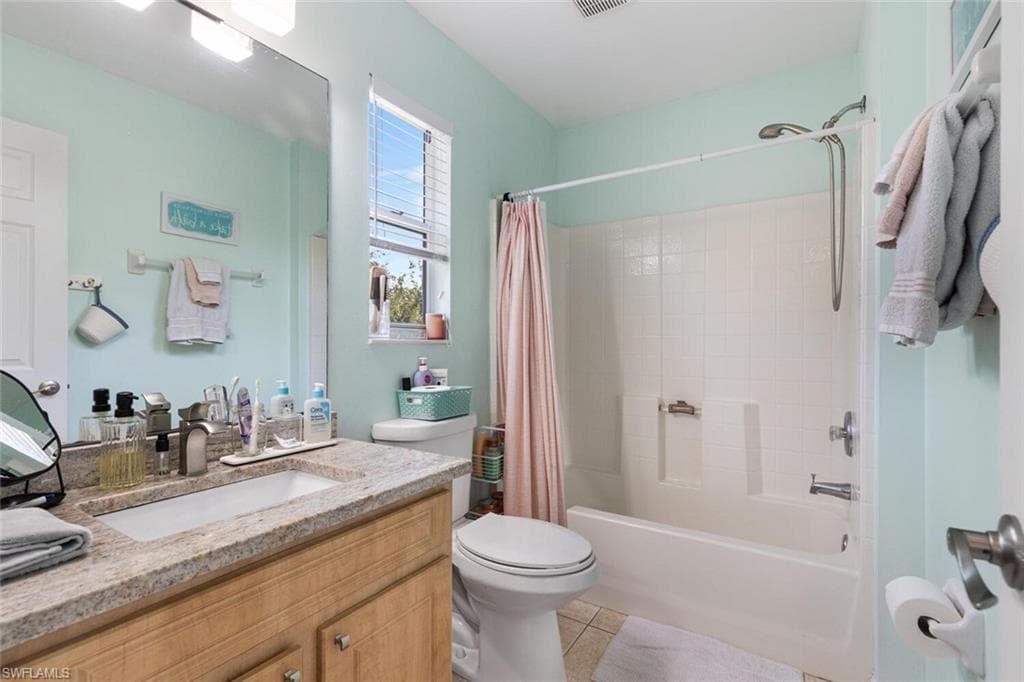 109 Burnt Pine DR, NAPLES FL 34119-32