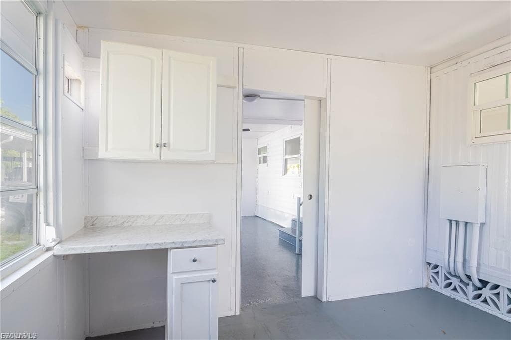 19 Garden DR, FORT MYERS FL 33908-15