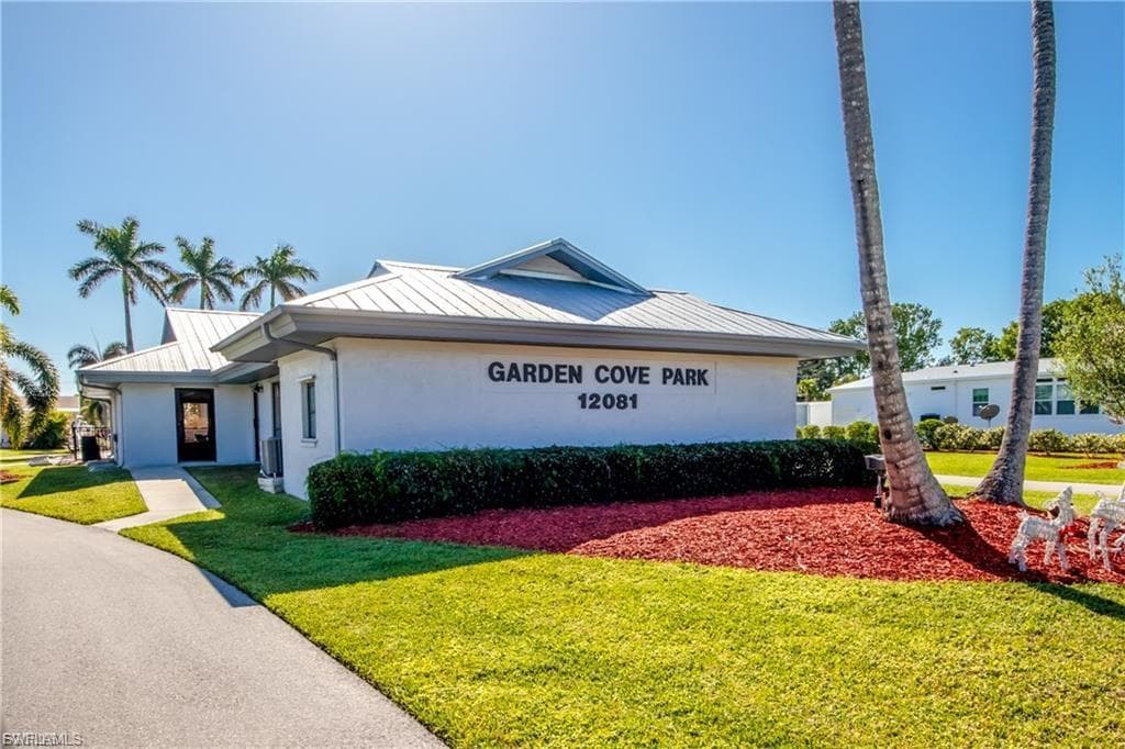 19 Garden DR, FORT MYERS FL 33908-20