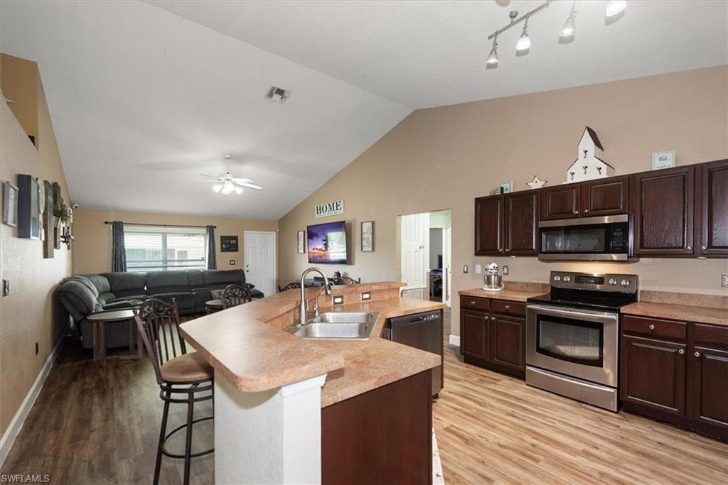 14070 Carlotta ST, FORT MYERS FL 33905-7