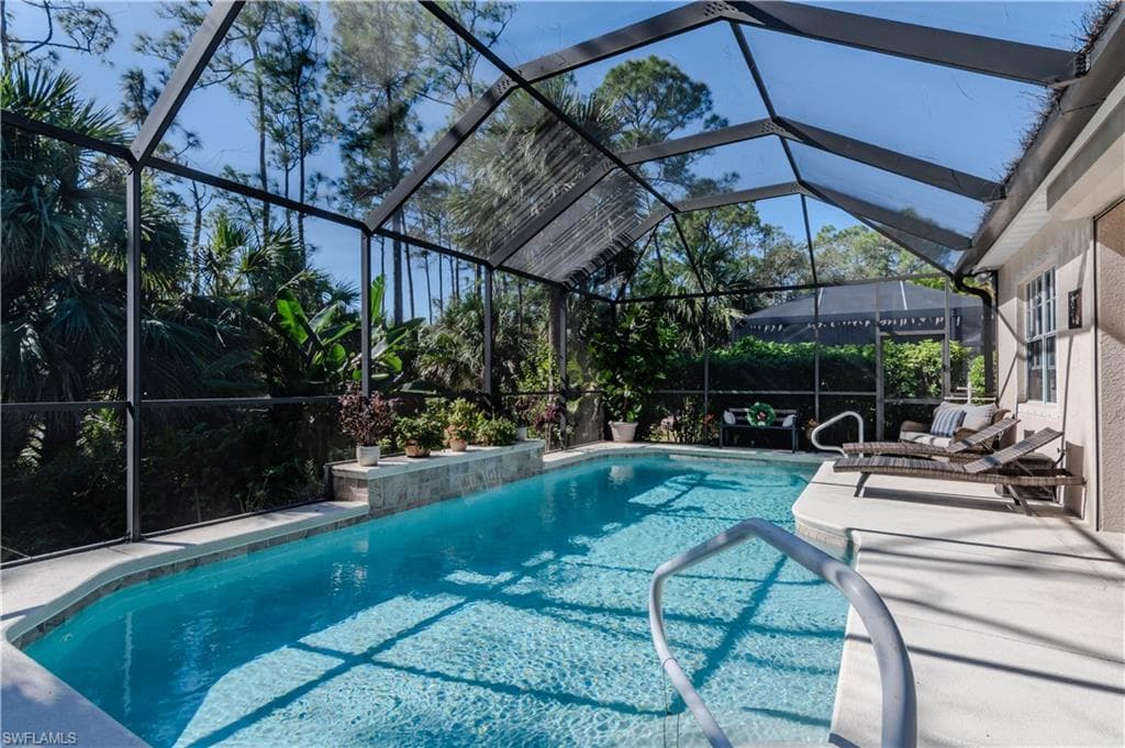 16144 Parque LN, NAPLES FL 34110-8