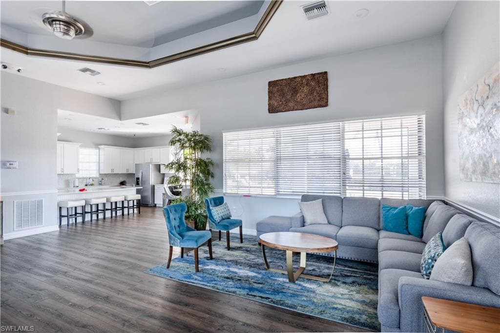 16144 Parque LN, NAPLES FL 34110-40