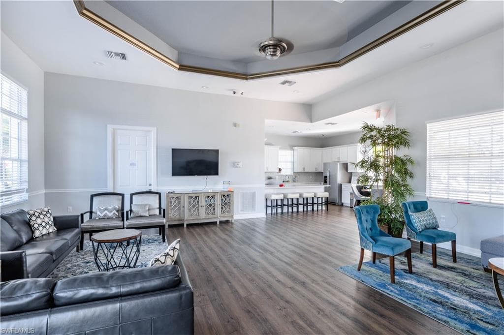 16144 Parque LN, NAPLES FL 34110-36