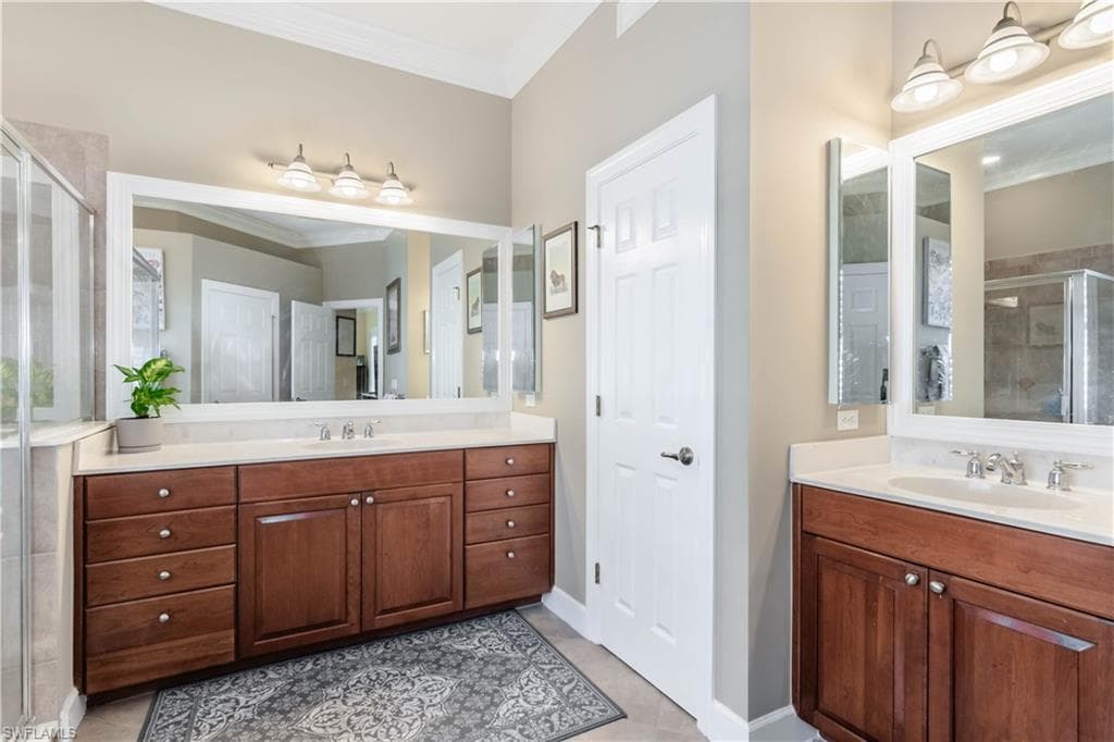 16144 Parque LN, NAPLES FL 34110-24