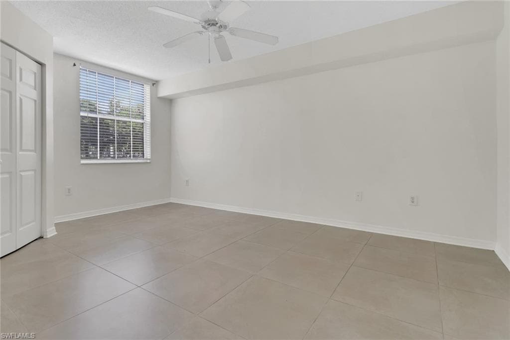 8635 River Homes LN # 107, BONITA SPRINGS FL 34135-15