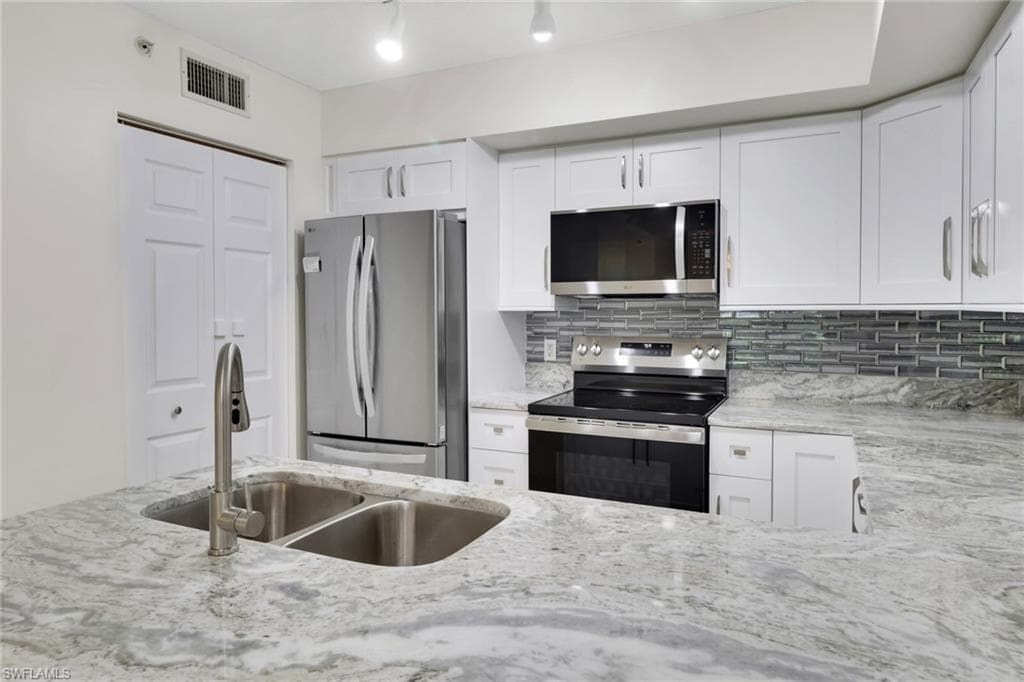 8635 River Homes LN # 107, BONITA SPRINGS FL 34135-2