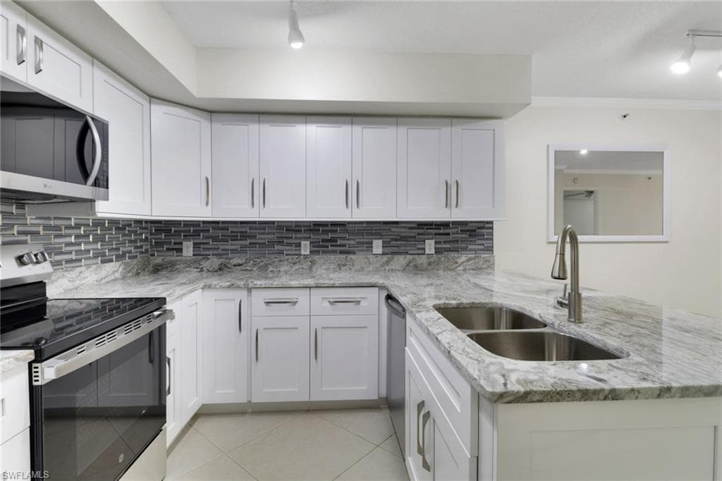 8635 River Homes LN # 107, BONITA SPRINGS FL 34135-4