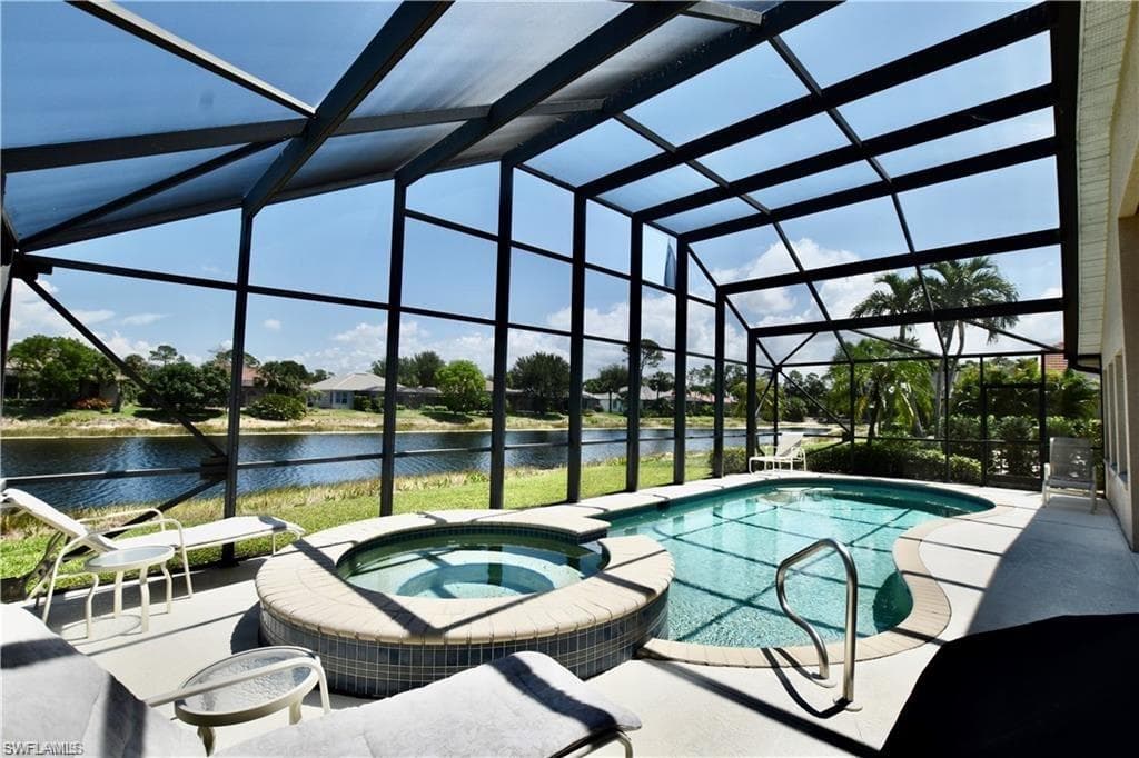 6444 Autumn Woods BLVD, NAPLES FL 34109-2