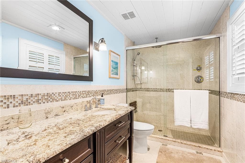 7711 Bocilla LN, BOKEELIA FL 33922-11