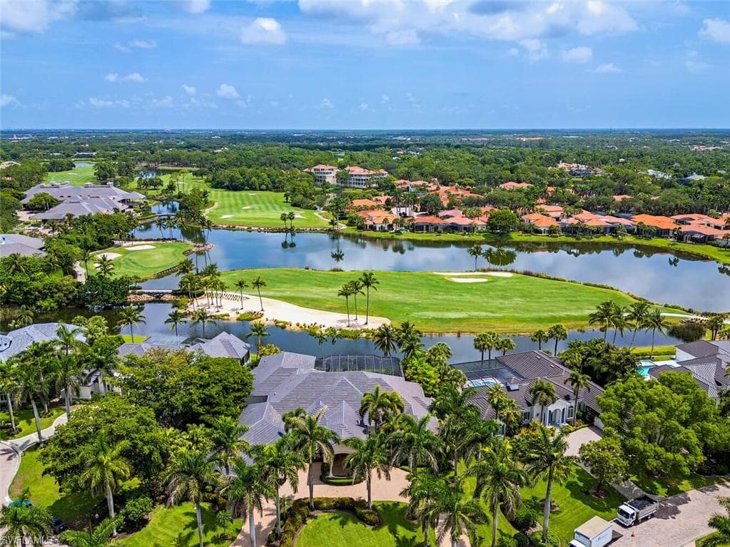 1633 CHINABERRY WAY, NAPLES FL 34105-25