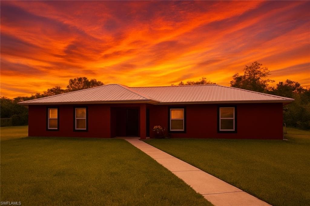 1208 E Maple ST, ARCADIA FL 34266-2