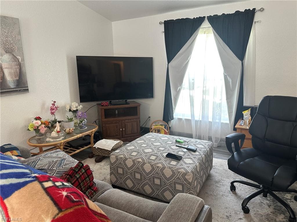 1208 E Maple ST, ARCADIA FL 34266-8