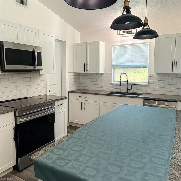 1208 E Maple ST, ARCADIA FL 34266-23