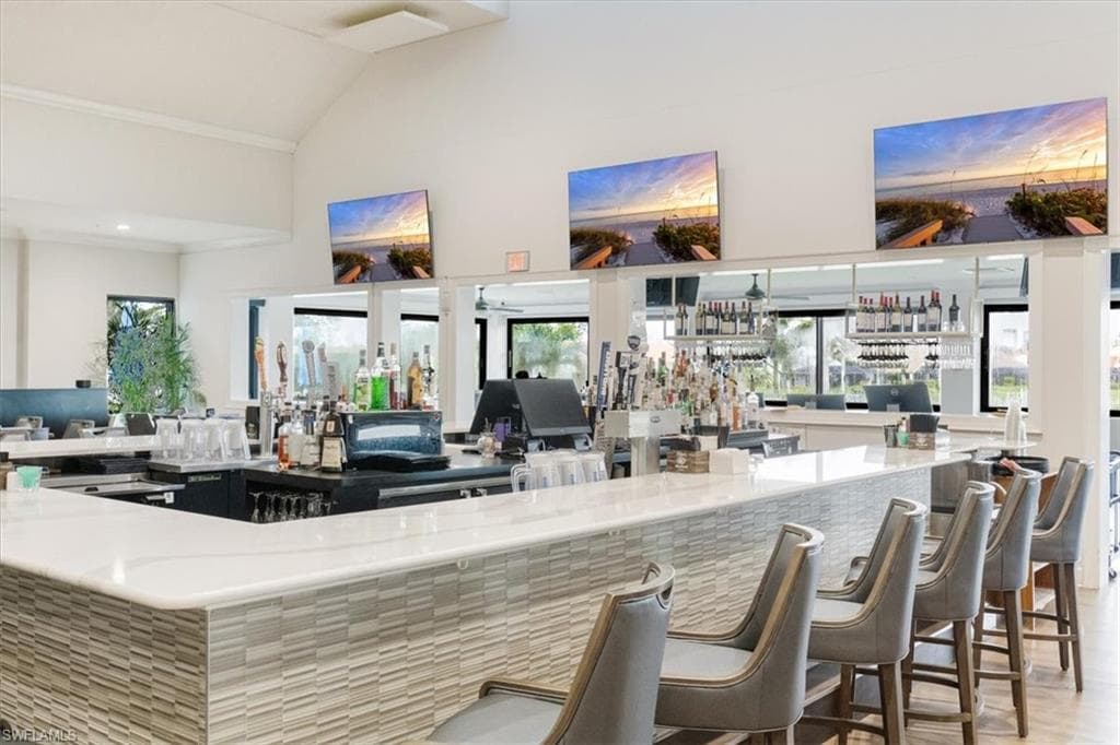 5886 Westbourgh CT, NAPLES FL 34112-15