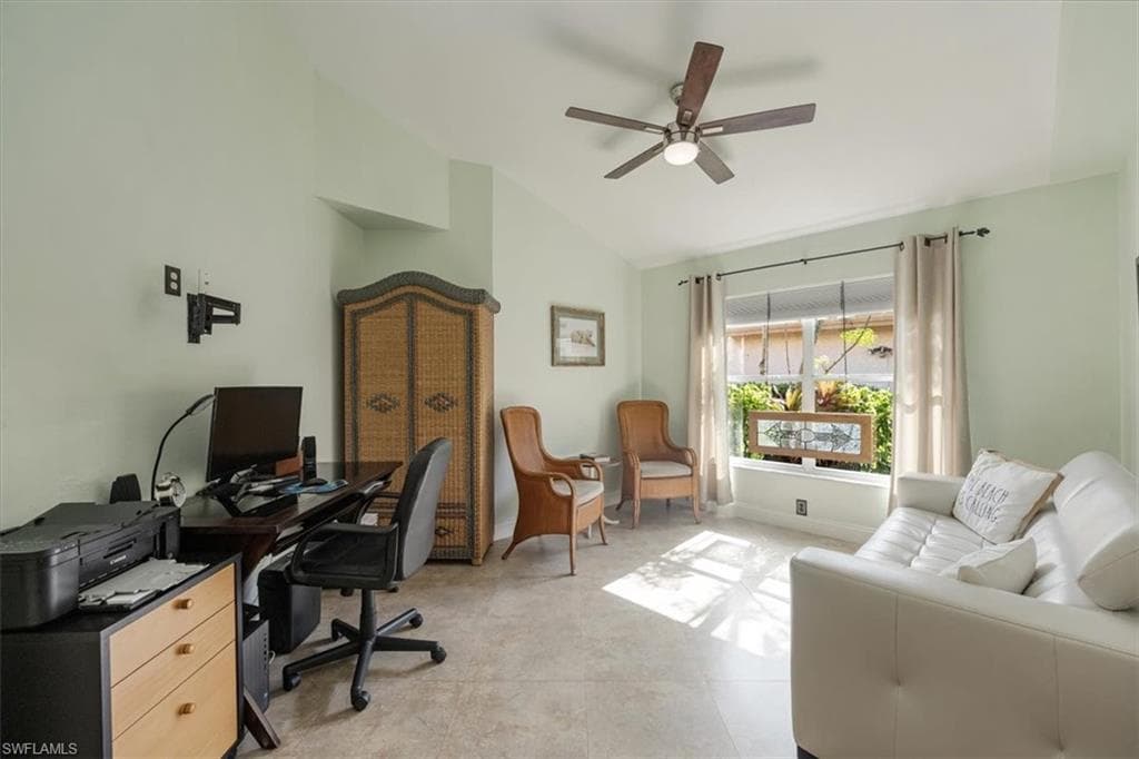 5886 Westbourgh CT, NAPLES FL 34112-10