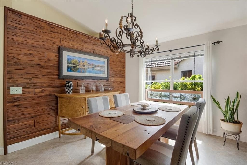 5886 Westbourgh CT, NAPLES FL 34112-3