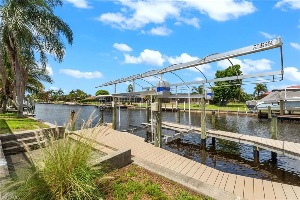 3418 SE 19th AVE, CAPE CORAL FL 33904-22