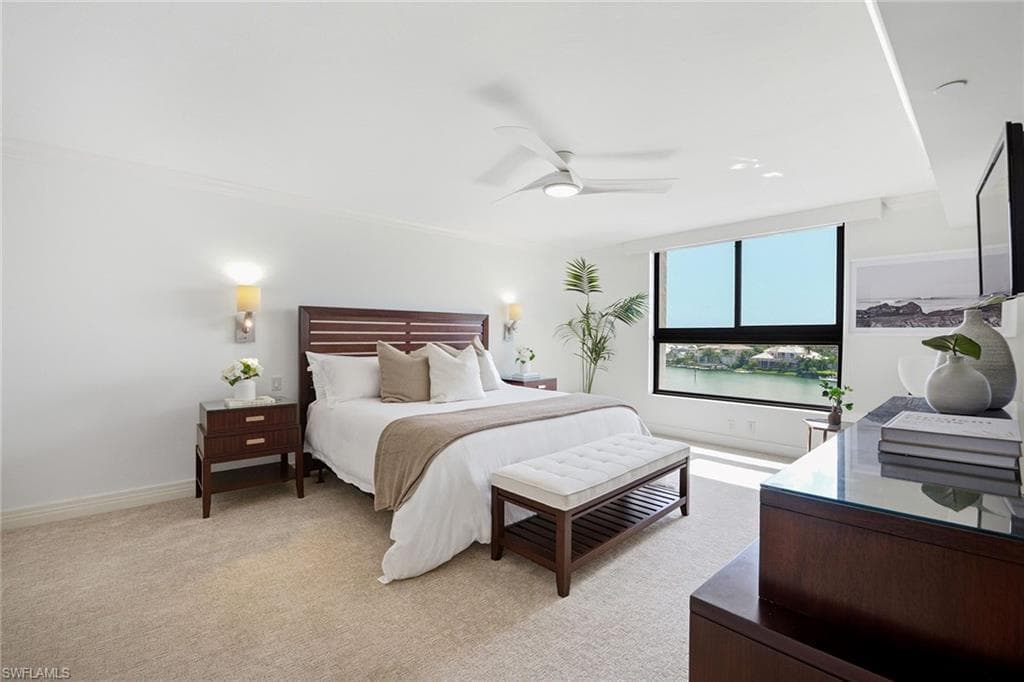 2400 Gulf Shore BLVD N 502-21