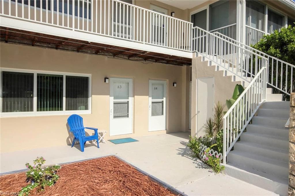 641 Periwinkle WAY # A3, SANIBEL FL 33957-21