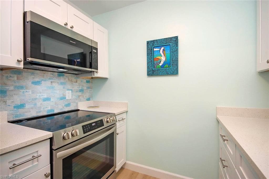 641 Periwinkle WAY # A3, SANIBEL FL 33957-10