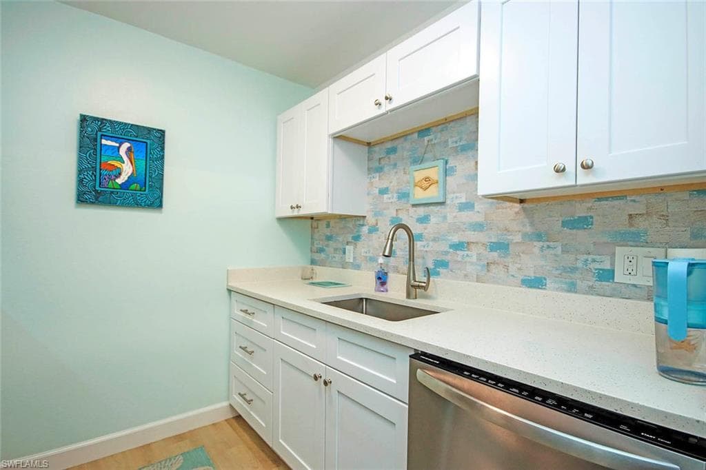 641 Periwinkle WAY # A3, SANIBEL FL 33957-7