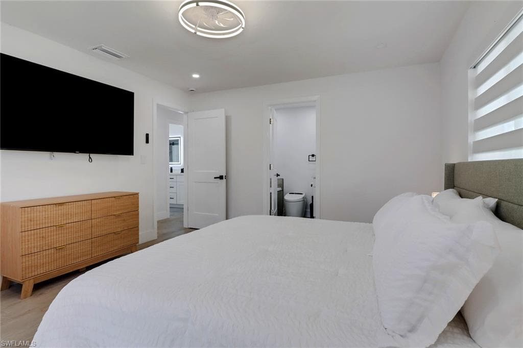 4625 Forest Glen DR, NORTH FORT MYERS FL 33903-12