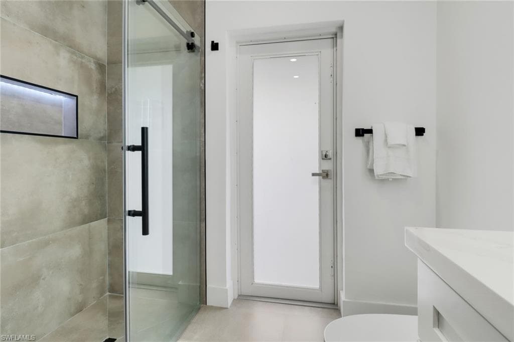 4625 Forest Glen DR, NORTH FORT MYERS FL 33903-19