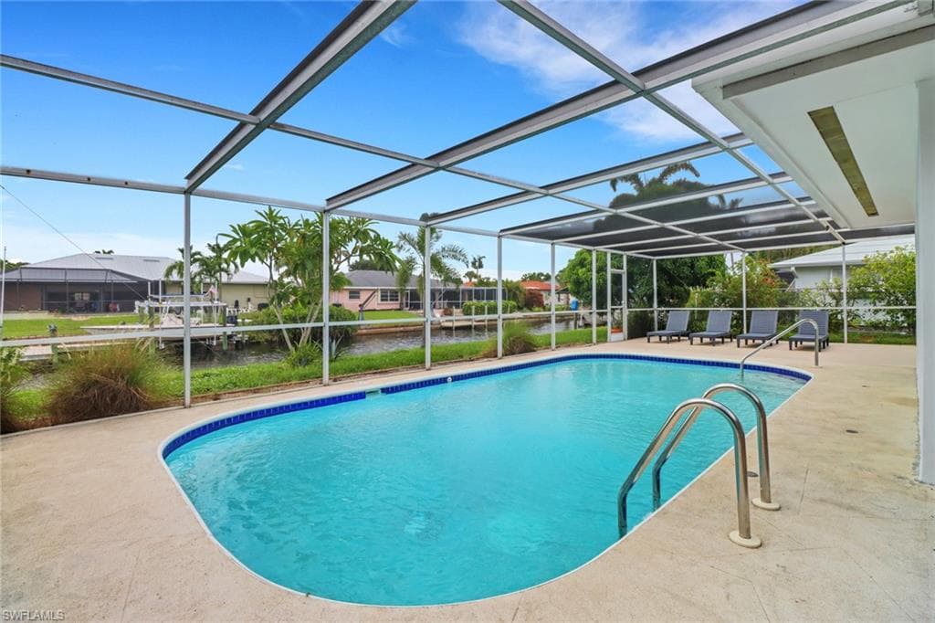 4625 Forest Glen DR, NORTH FORT MYERS FL 33903-28