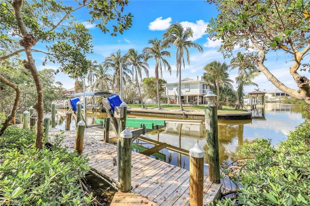 21580 Indian Bayou DR # 582, FORT MYERS BEACH FL 33931-41