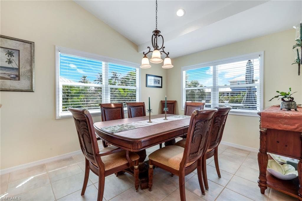 21580 Indian Bayou DR # 582, FORT MYERS BEACH FL 33931-12