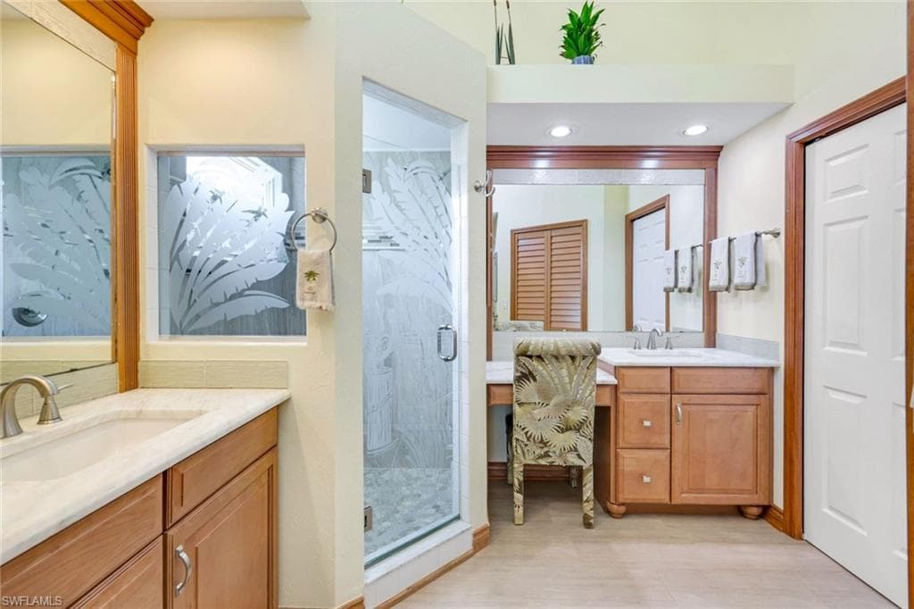 21580 Indian Bayou DR # 582, FORT MYERS BEACH FL 33931-18