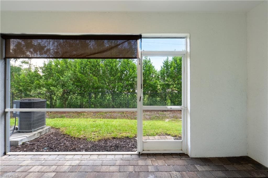 15091 Wildflower CIR, NAPLES FL 34119-12