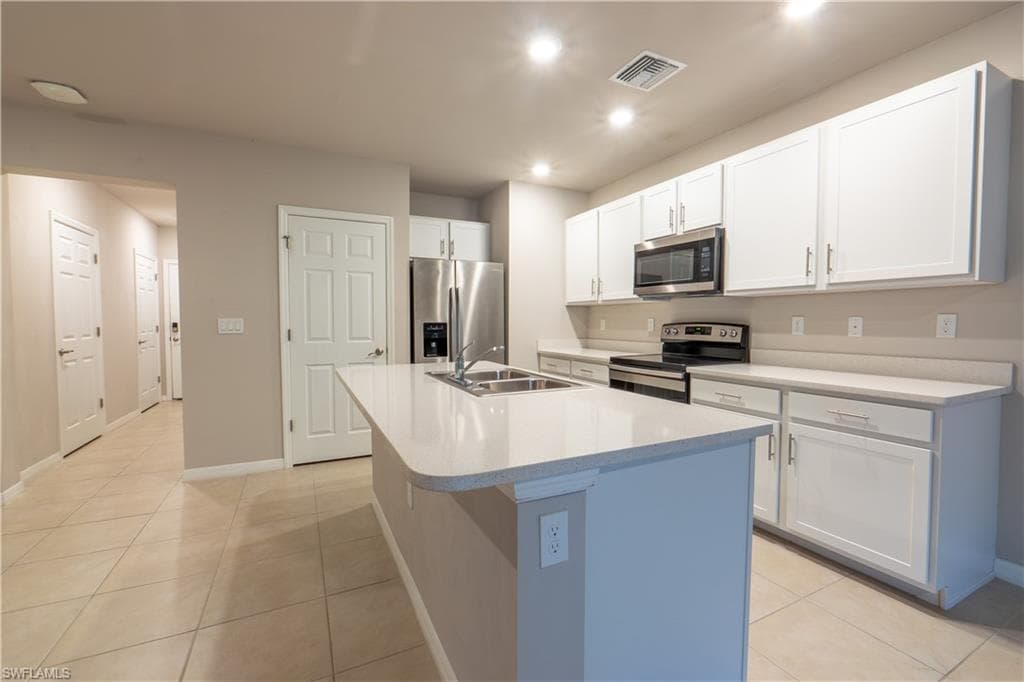 15091 Wildflower CIR, NAPLES FL 34119-2