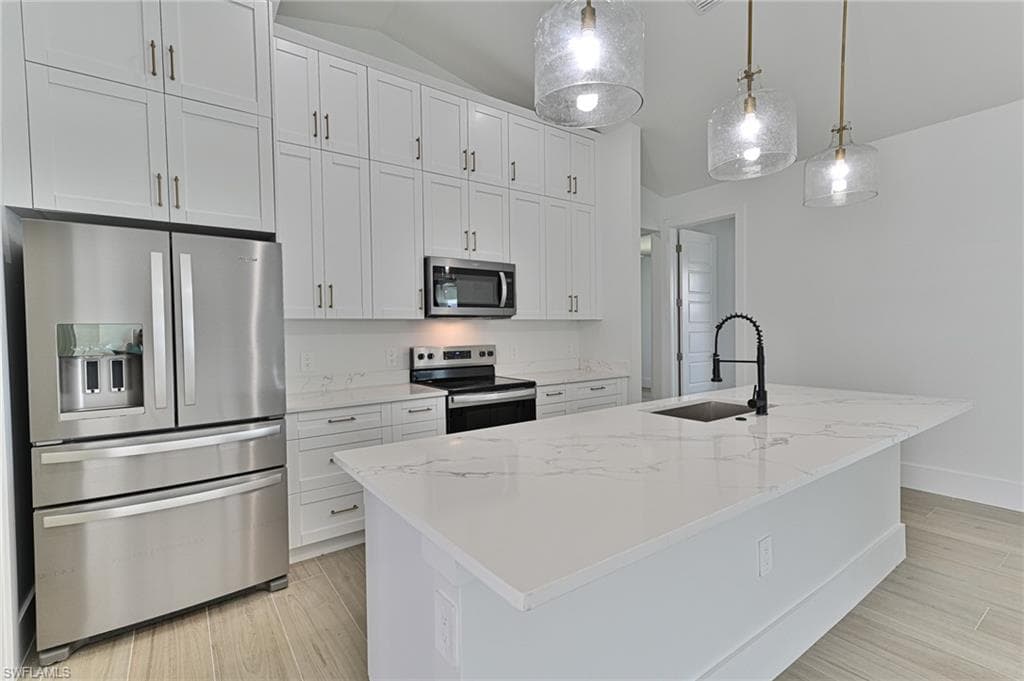 237 3rd ST, BONITA SPRINGS FL 34134-8