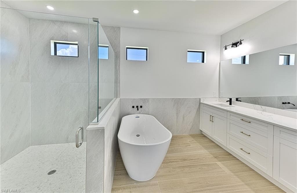 237 3rd ST, BONITA SPRINGS FL 34134-14