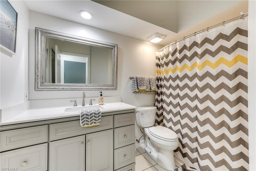 28770 Bermuda Bay WAY # 204, BONITA SPRINGS FL 34134-15