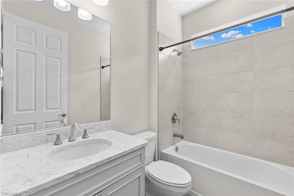 428 Polihale WAY, NAPLES FL 34114-22